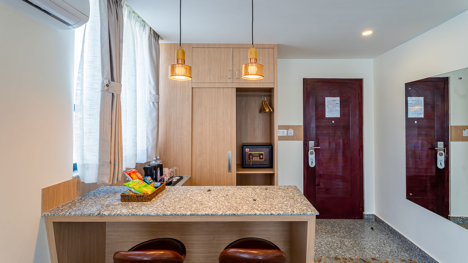 Suite Room