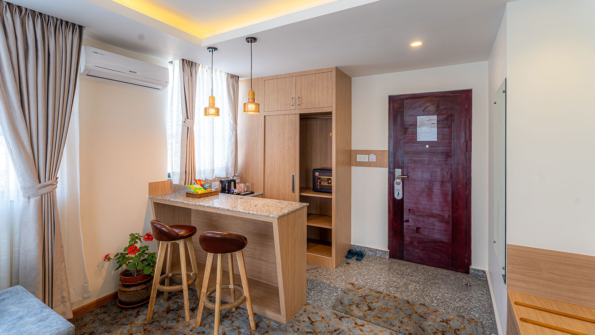 Suite Room